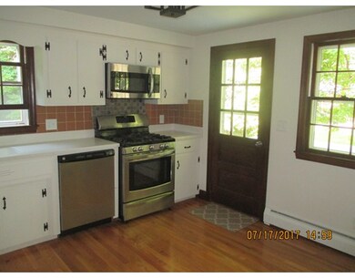 18 Marlyn Rd, Billerica, MA 01821 - photo 4