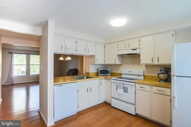 26 Trailwood Rd, Nottingham, MD 21236 - photo 4