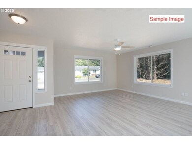 105 E D St, Rainier, OR 97048 - photo 4