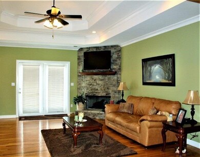 1187 Carter Ln, Bowling Green, KY 42103 - photo 3