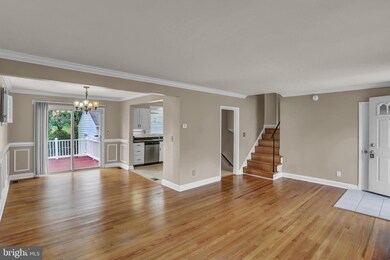 8208 Jeffers Cir, Towson, MD 21204 - photo 7