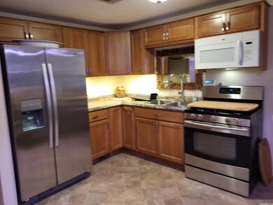 2115 Broadview Ave, Conway, AR 72034 - photo 5