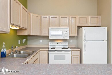 07-Kitchen_SOPH4135