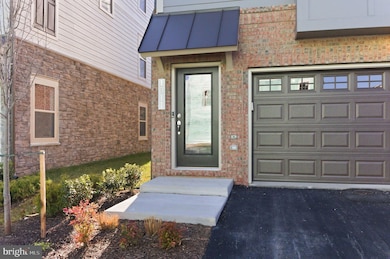 1011 Venifena Terrace SE, Leesburg, VA 20175 - photo 3