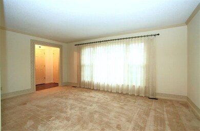 611 Clover Dr, Jacksonville, NC 28546 - photo 4