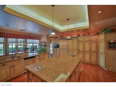 22 Burning Tree Ct, Las Vegas, NV 89113 - photo 4