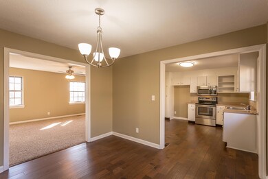 1729 E Rebel Road-8