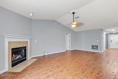 Low Res MLS Size (9 of 27)