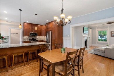 6 Hamilton Rd unit 2, Brookline, MA 02446 - photo 6