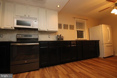 1405 Olive St, Coatesville, PA 19320 - photo 7