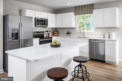 233 Inola Ct, Inwood, WV 25428 - photo 4