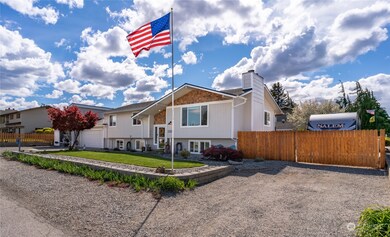 210 S Kansas Ave, East Wenatchee, WA 98802 - photo 2