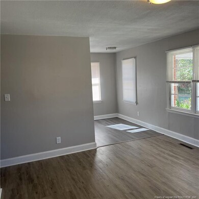 5319 Williamsburgh Dr, Fayetteville, NC 28304 - photo 5