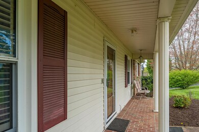 5825 Seneca Rd (32 of 73)