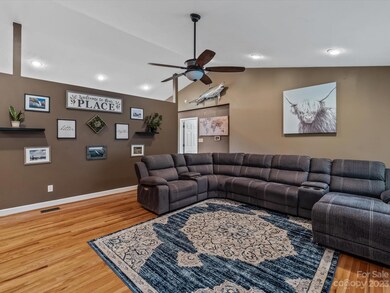 178 Seven Springs Loop, Statesville, NC 28625 - photo 6