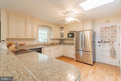 22919 Chestnut Rd, Lexington Park, MD 20653 - photo 5