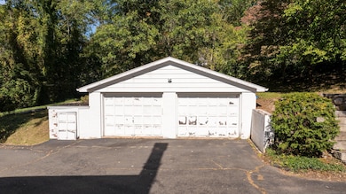 9 Long Hill Rd, East Hampton, CT 06424 - photo 4