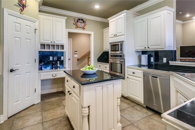 The cooktop is electric but has the gas line already installed,