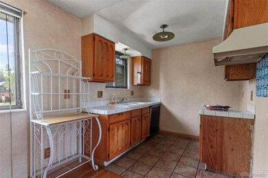 15008 E Carolina Place, Aurora, CO 80012 - photo 4