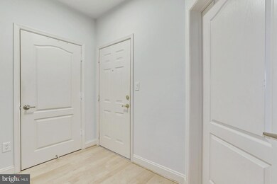 5930 Great Star Dr unit 203, Clarksville, MD 21029 - photo 3