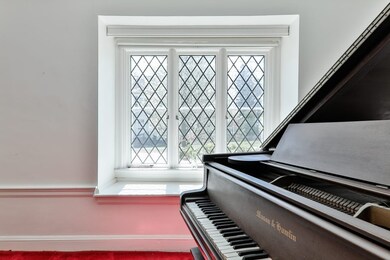 4 Mckinnon Ave, Milton, MA 02186 - photo 6