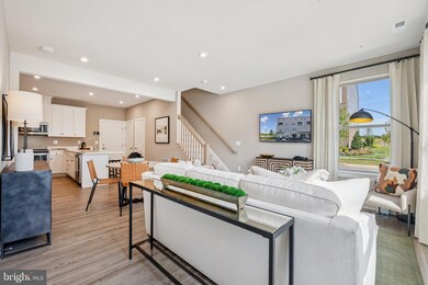 17706 Williams Ct, Dumfries, VA 22026 - photo 2