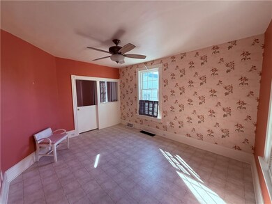 1607 Ligonier St, Latrobe, PA 15650 - photo 5