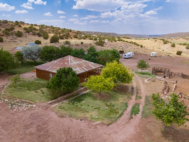 95 Cliff Thorn Rd, Quemado, NM 87829 - photo 3