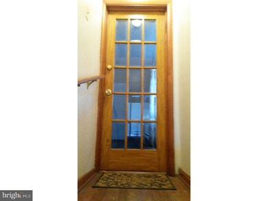 16 S 2nd St unit 2, Saint Clair, PA 17970 - photo 2