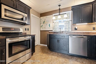 521 Clemens kitchen 3