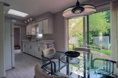 2413 Holly Ave, Portage, MI 49024 - photo 4