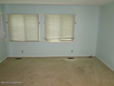 2993 Six Mile Ln, Louisville, KY 40220 - photo 2