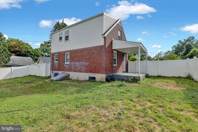 3403 Stoudts Ferry Bridge Rd, Reading, PA 19605 - photo 4