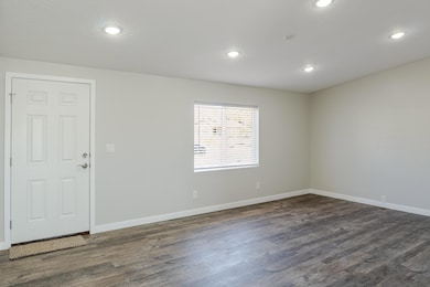 2759 W 4900 N, Cedar City, UT 84721 - photo 5