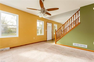1681 E 29th St, Lorain, OH 44055 - photo 7