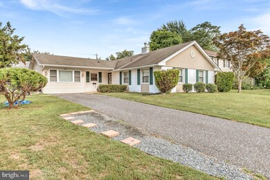 12 Pebble Ln, Willingboro, NJ 08046 - photo 3