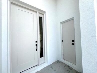 IBIS - Front Entry and Delivery Closet