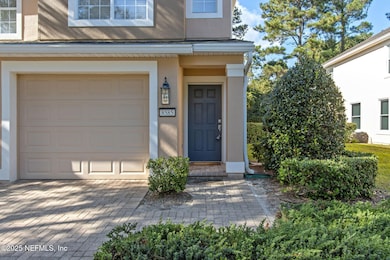 4-web-or-mls-8585 Little Swift Cir-36