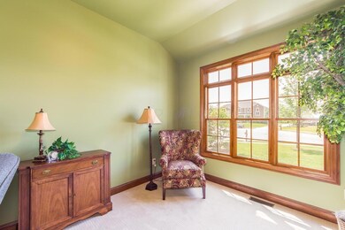 9920 Elsinore Ct, Plain City, OH 43064 - photo 3