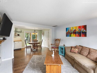 Living Room/Dining Room