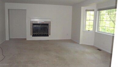 125 Reunion Ridge, East Stroudsburg, PA 18301 - photo 5