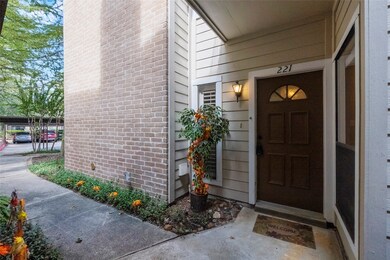 3500 Tangle Brush Dr unit 221, Spring, TX 77381 - photo 2