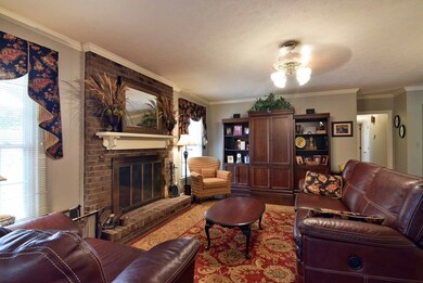 1707 Lowell Ln, Albany, GA 31707 - photo 7