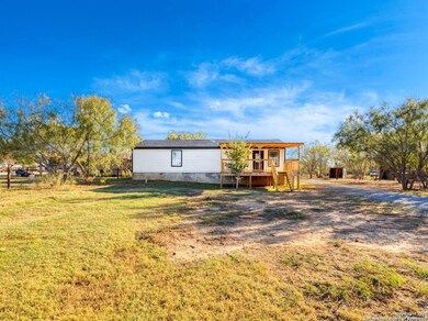 11922 Jolly Rd, Adkins, TX 78101 - photo 6