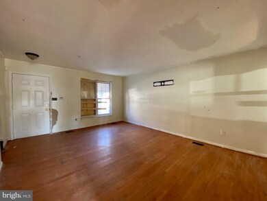 715 Vine St, Baltimore, MD 21201 - photo 3