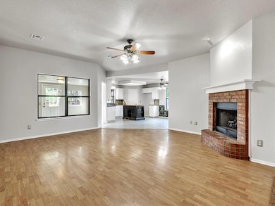 4001 Tori Place, Yukon, OK 73099 - photo 7