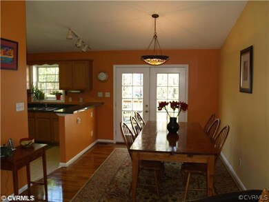 26700 Oxford Rd, Ruther Glen, VA 22546 - photo 3