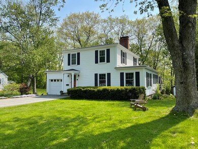 136 Worcester Ave, White River Junction, VT 05001 - photo 2