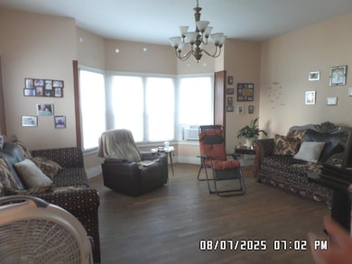 421 W Garfield Ave, Elkhart, IN 46516 - photo 3