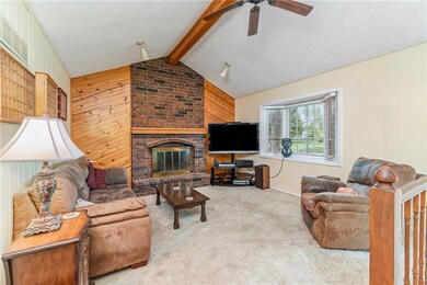 19640 S Lone Elm Rd, Spring Hill, KS 66083 - photo 4